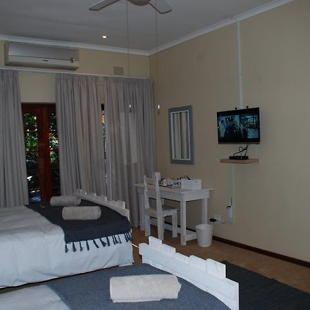 86 On Langenhoven Bed & Breakfast Oudtshoorn Extérieur photo